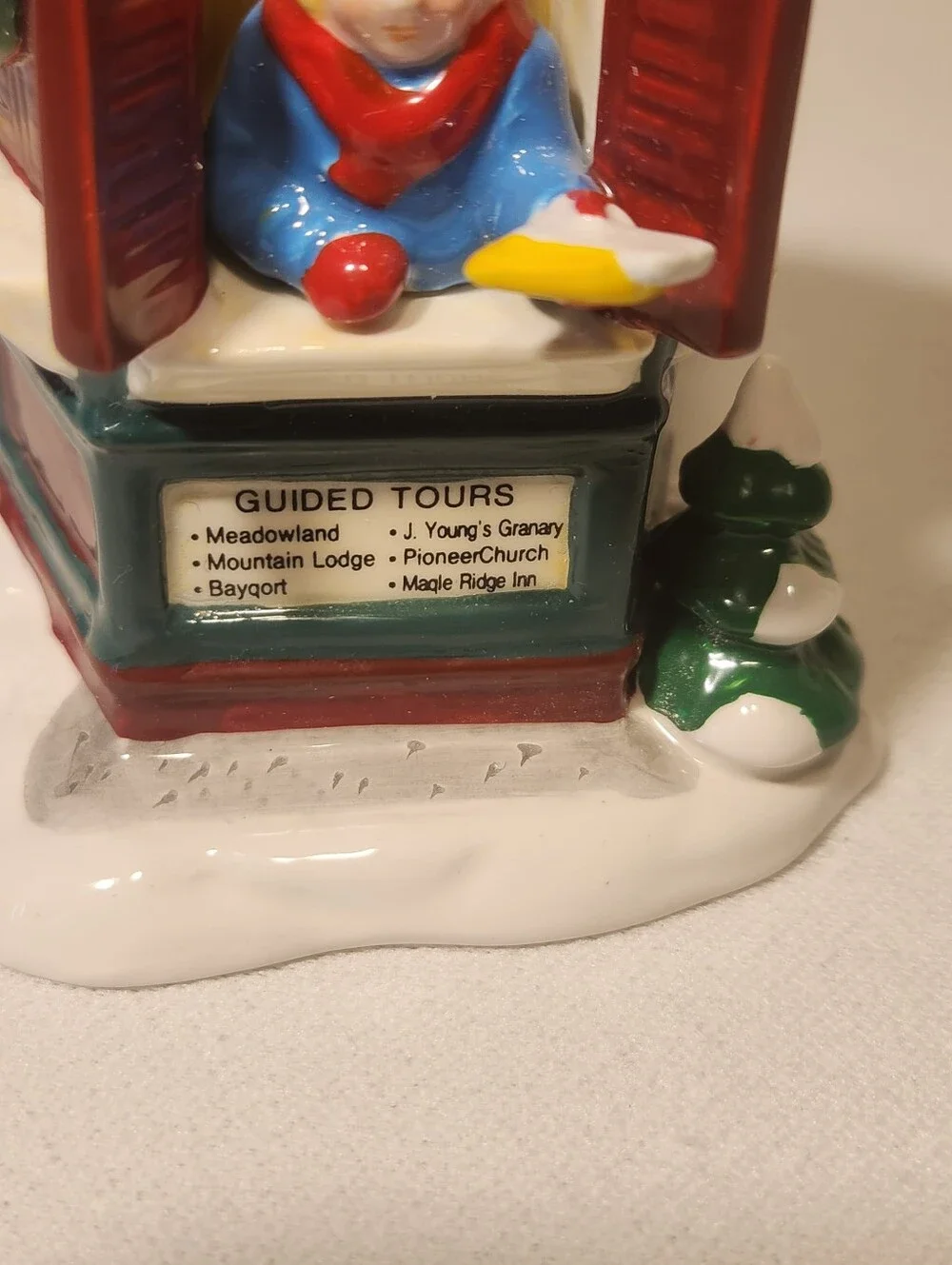 Dept. 56 Snow Village Hand Painted Tour The Village Tourist Information Booth